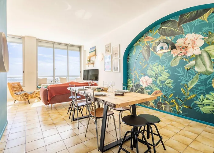 Apartment Exceptional Sea View - Town Center - Walk Everywhere Valras-Plage