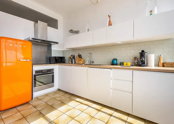 Apartment Exceptional Sea View - Town Center - Walk Everywhere